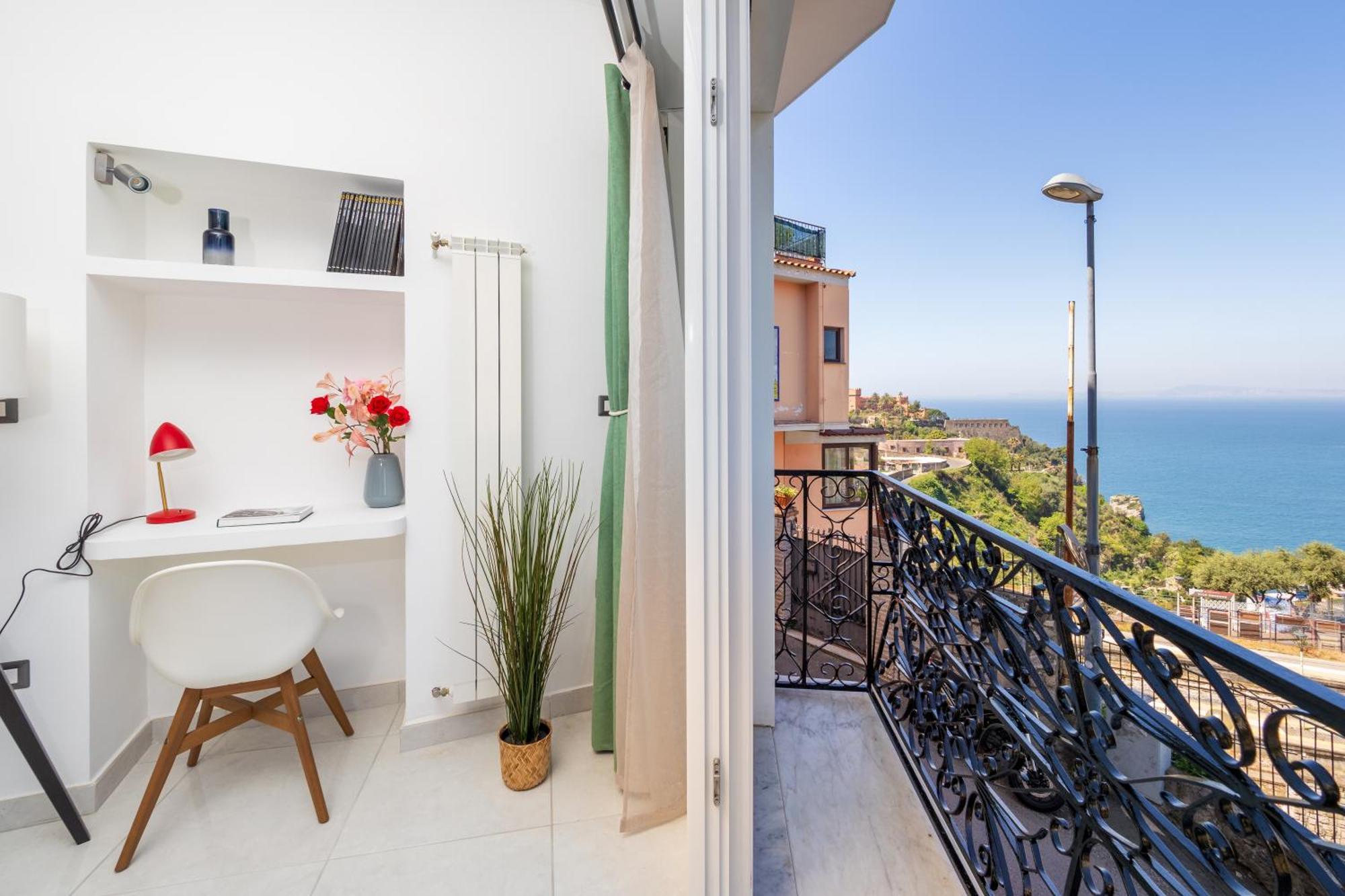 La Casa Del Golfo Apartment Vico Equense Bagian luar foto