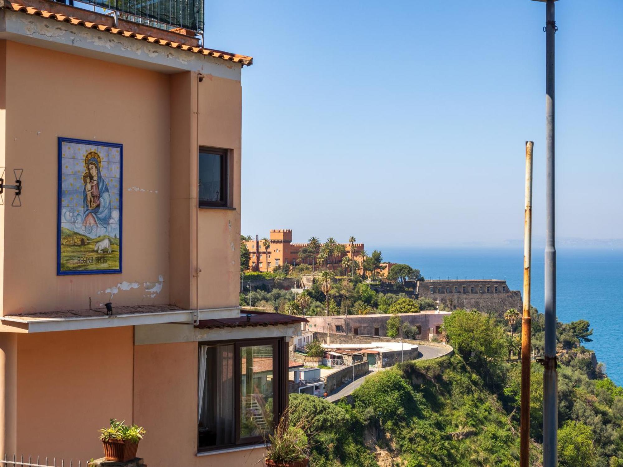 La Casa Del Golfo Apartment Vico Equense Bagian luar foto