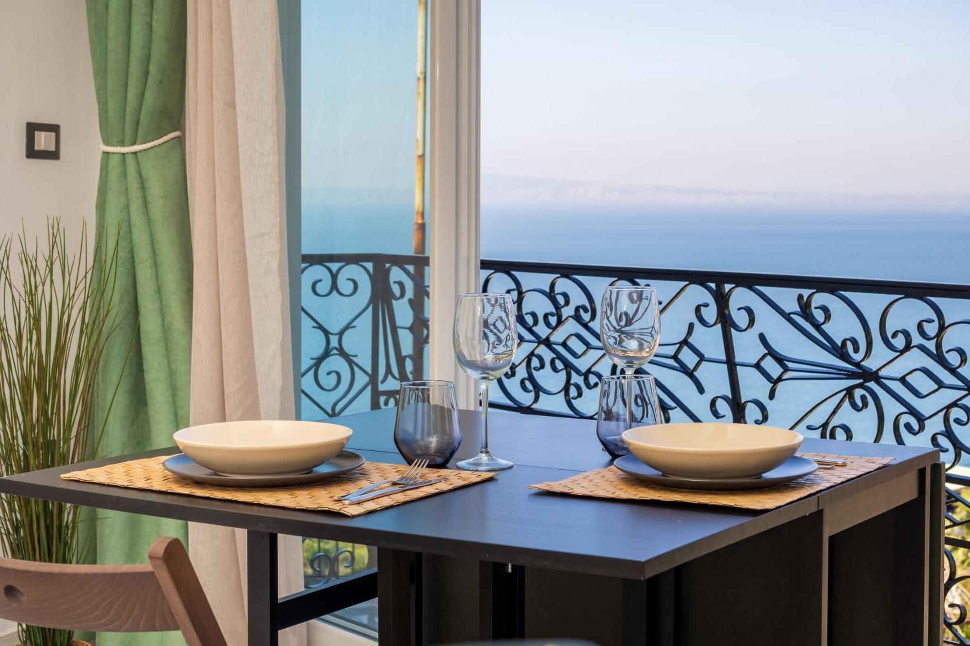 La Casa Del Golfo Apartment Vico Equense Bagian luar foto